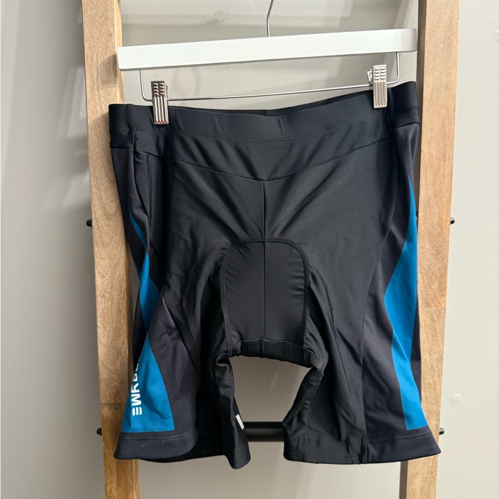 Women’s Black and Blue Padded Bike Shorts NWT